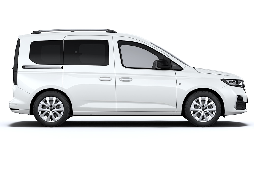 Ford Tourneo Connect Titanium side view