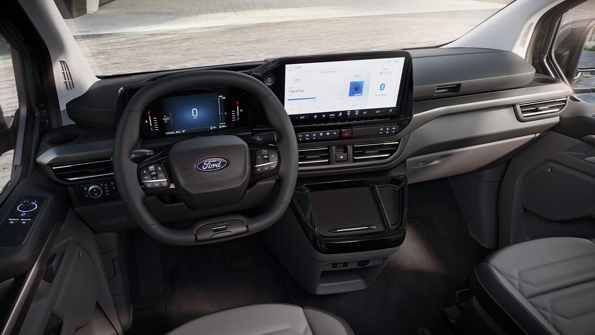 Το εσωτερικό ταμπλό και το τιμόνι του Ford Tourneo Custom.