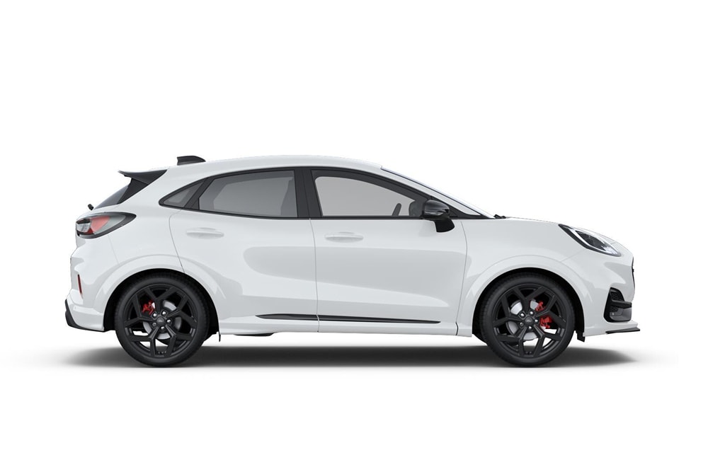 Λευκό Ford Puma ST της σειράς των μικρών αυτοκινήτων της Ford.