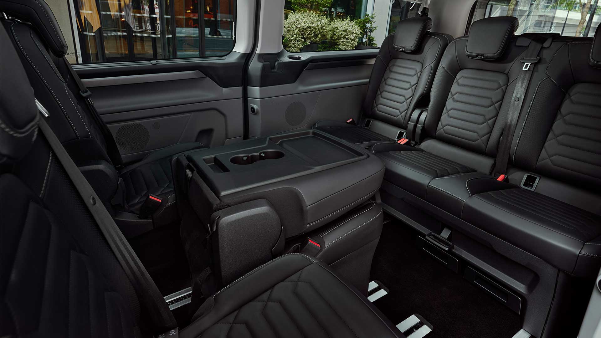 Inside of the All-New Tourneo Custom 