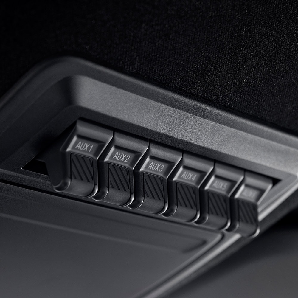 Βοηθητικοί διακόπτες οροφής του Ford Ranger Raptor.